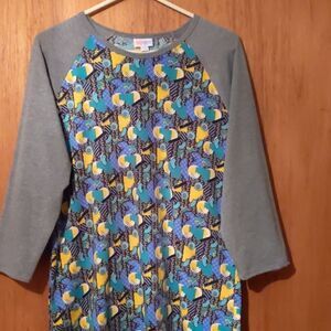 LulaRoe Randy Tee 2xl